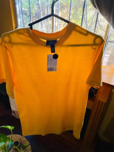 Polera Amarilla H&M Regular Fit Talla XS Nueva - miniatura 2