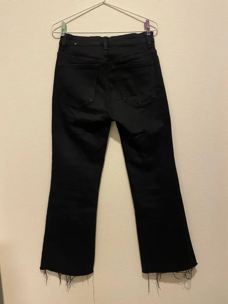 Jeans crop flare negros mango - 3