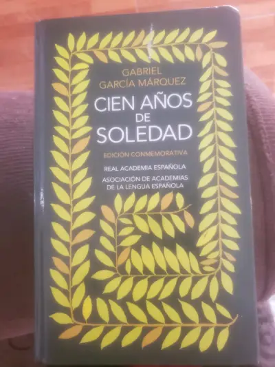 Libro Cien Años de Soledad Edición Conmemorativa - miniatura 1