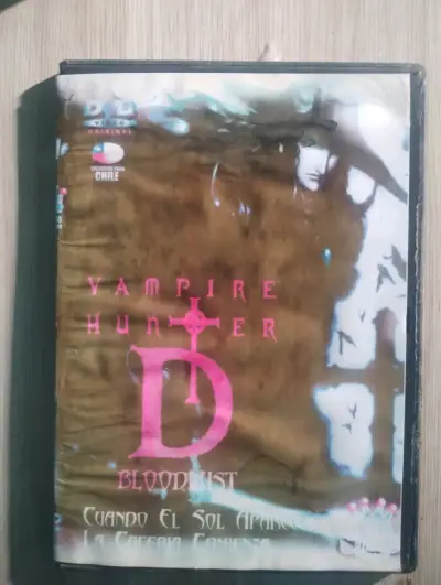 Vampire Hunter D Bloodlust portada desteñida - miniatura 1