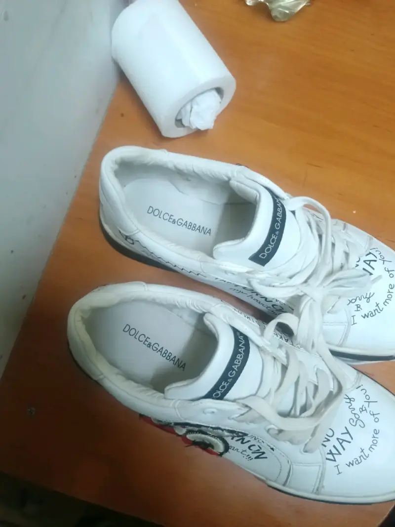Zapatillas blancas Dolce & Gabbana con diseño gráfico - 3