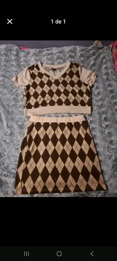 Conjunto de falda y top a cuadros marrón - miniatura 3