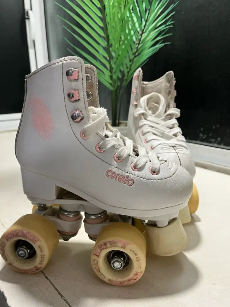 Patines de Cuatro Ruedas Blancos Oxelo para Niña - 2