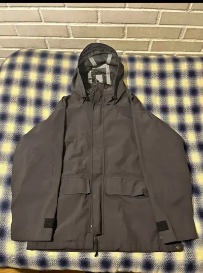 Chaqueta impermeable Tru-Spec negra con capucha - miniatura 1