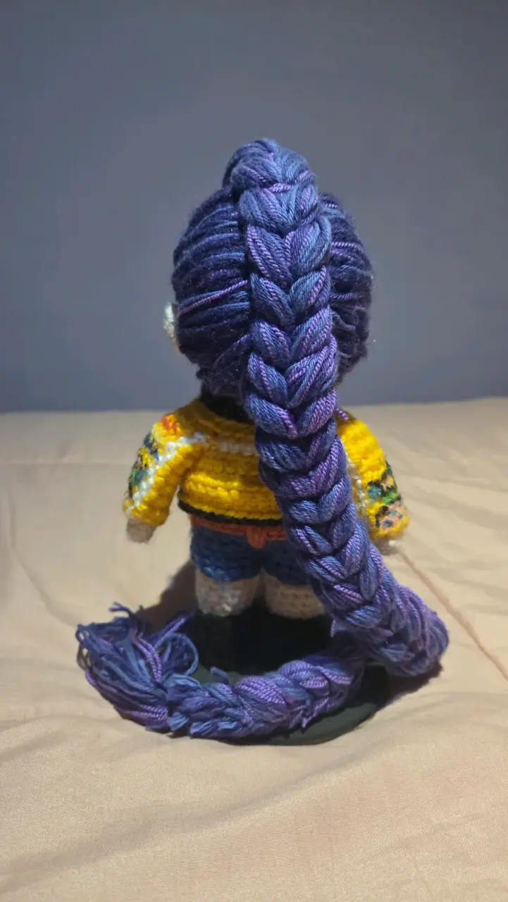 Muñeca Amigurumi Rumi de Kpop Demon Hunters - 3