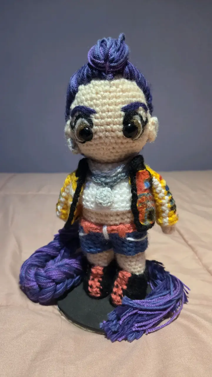 Muñeca Amigurumi Rumi de Kpop Demon Hunters - 6