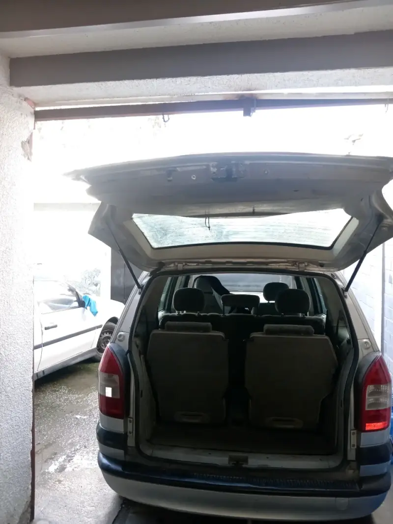 Chevrolet Zafira 2005 en buen estado - 2