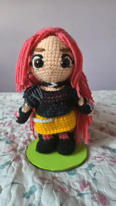Muñeca amigurumi Mira de Kpop Demon Hunters - miniatura 6