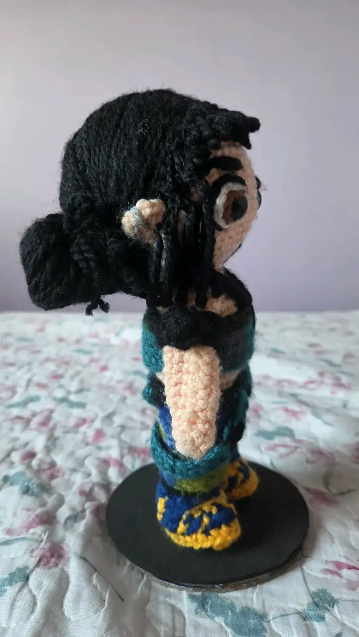 Muñeco Amigurumi Zoey de Kpop Demon Hunters - 3