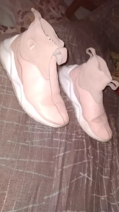 Zapatillas deportivas rosas para mujer - miniatura 1
