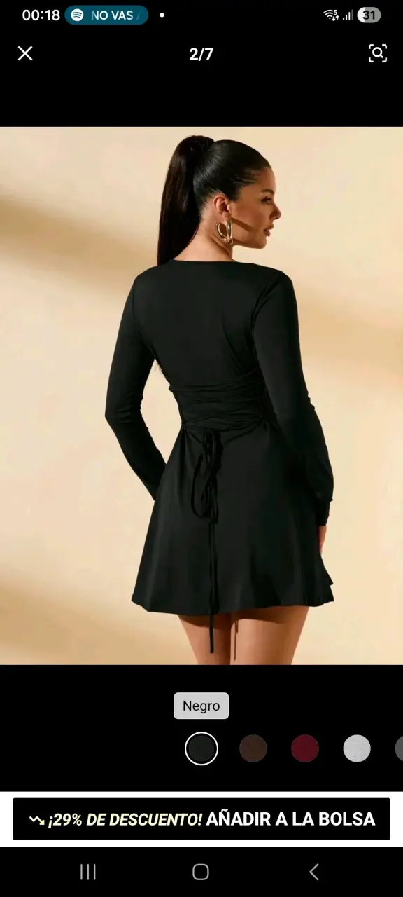 Vestido corto negro con mangas largas - 2