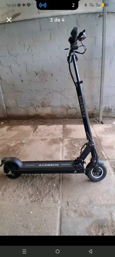 Scooter eléctrico Shengte con pantalla LED - miniatura 1