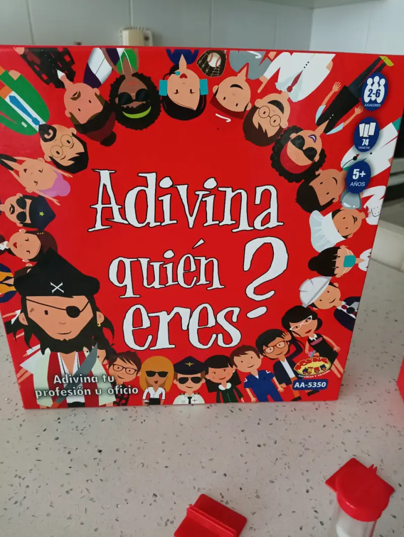 Juego de mesa Adivina Quién Eres para niños - 4