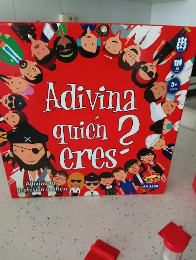 Juego de mesa Adivina Quién Eres para niños - miniatura 4