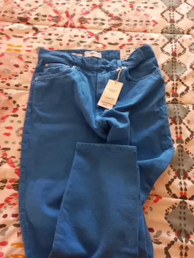 Jeans Marca Mango talla 38 - miniatura 2