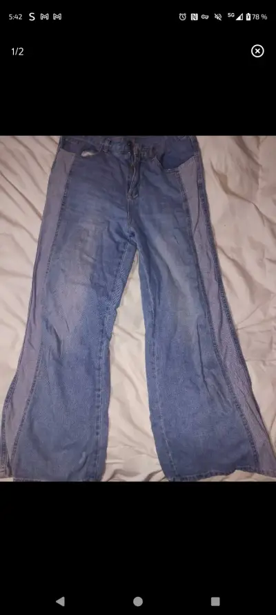 Jeans acampanados de mezclilla azul - miniatura 1