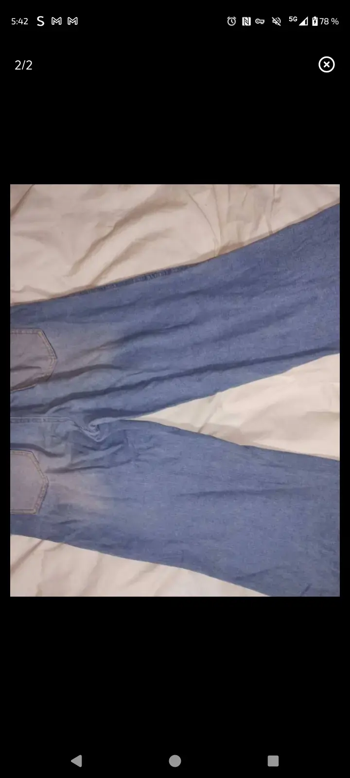 Jeans acampanados de mezclilla azul - 2