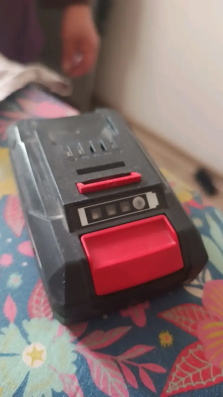 Batería recargable Power X-Change 18V - 2