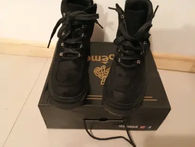 Botines de Mujer Negros con Plataforma - miniatura 1