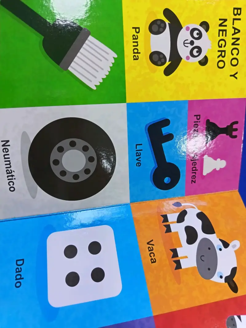 Libro educativo 'Mis primeros 100 colores y formas - 5