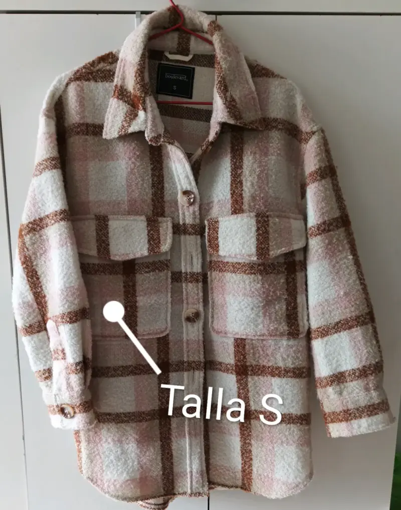 Chaqueta de lana a cuadros talla S