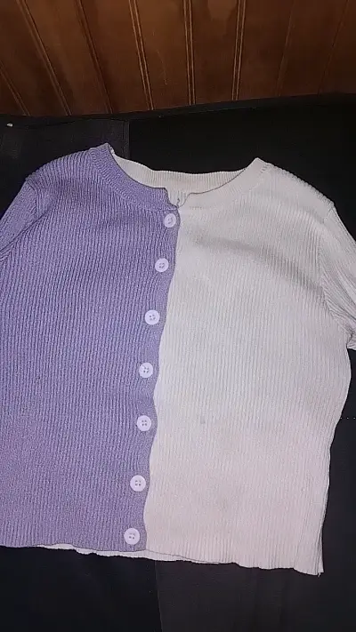 Cardigan bicolor morado y blanco para mujer - miniatura 1