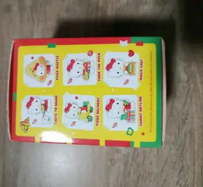 Figura sorpresa Hello Kitty Pizza Shop Diary - miniatura 2