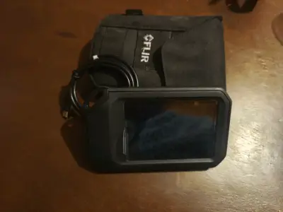 Cámara Térmica FLIR con Estuche y Cable - miniatura 4