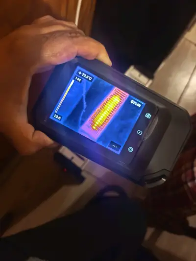 Cámara Térmica FLIR con Estuche y Cable - miniatura 5