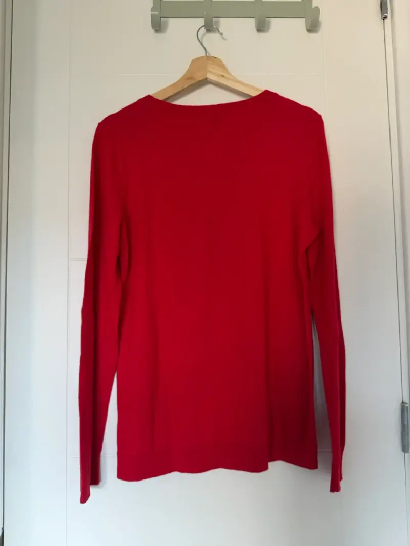 Suéter rojo con diseño de pingüinos para mujer - 4