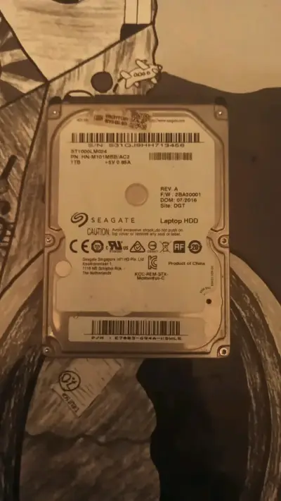 Disco Duro Seagate 1TB para Laptop - miniatura 1