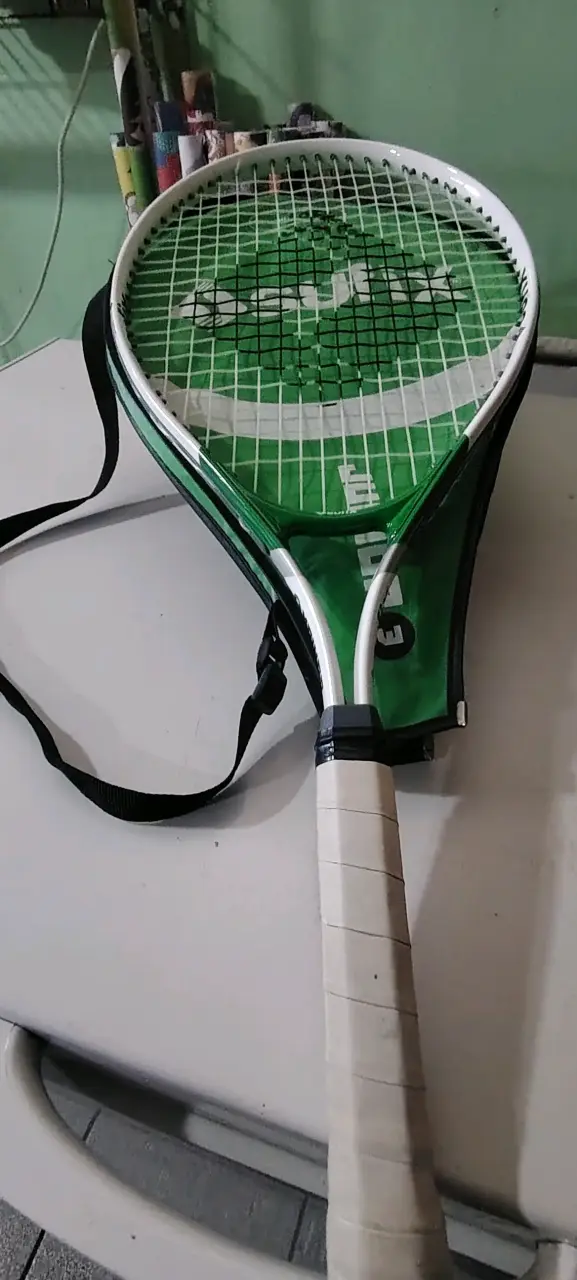 Raqueta de tenis junior Sufix verde - 2