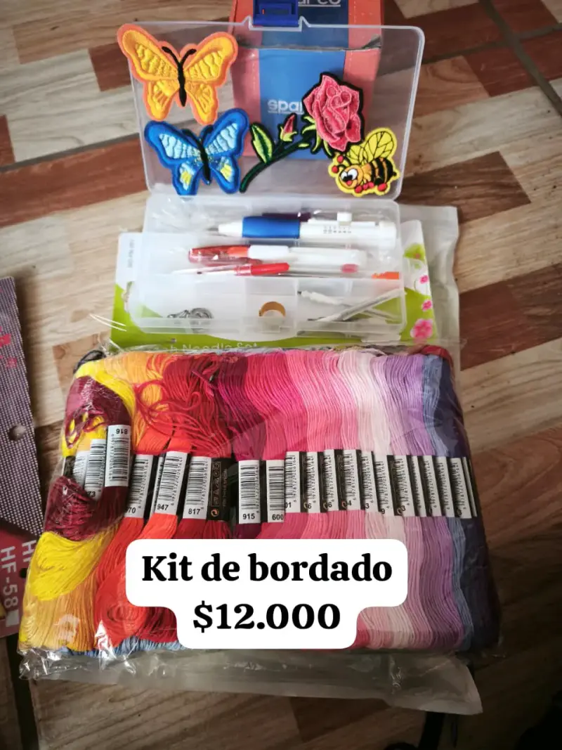 Kit de Bordado con Hilos y Accesorios - 2