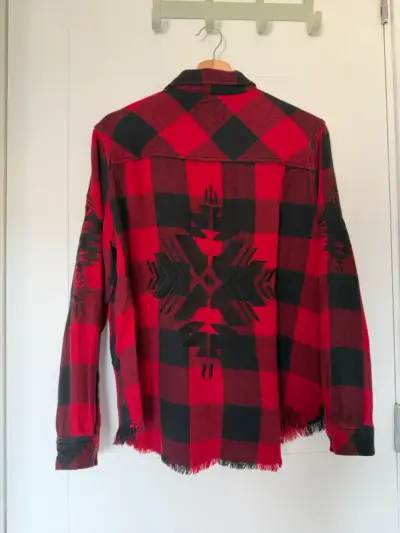 Camisa de franela a cuadros roja y negra - miniatura 4