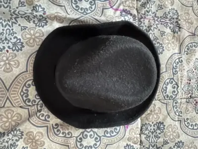 Sombrero de fieltro negro elegante de niño Kinder - miniatura 1