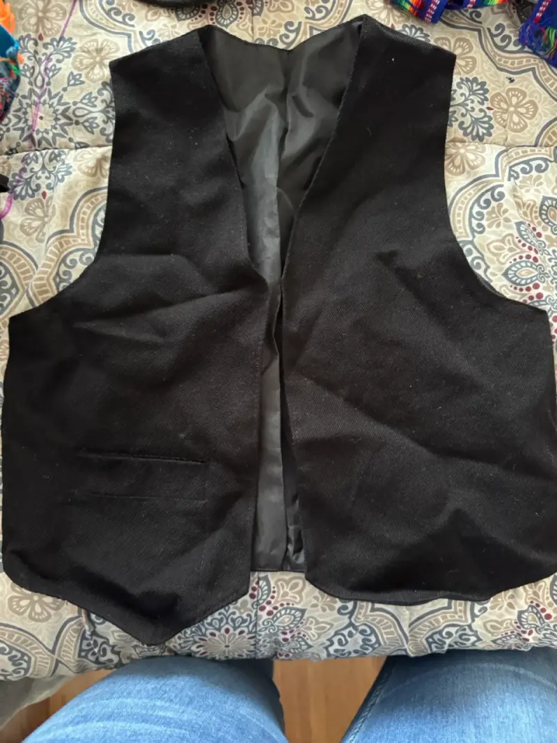 Chaleco negro elegante para niño talla 8
