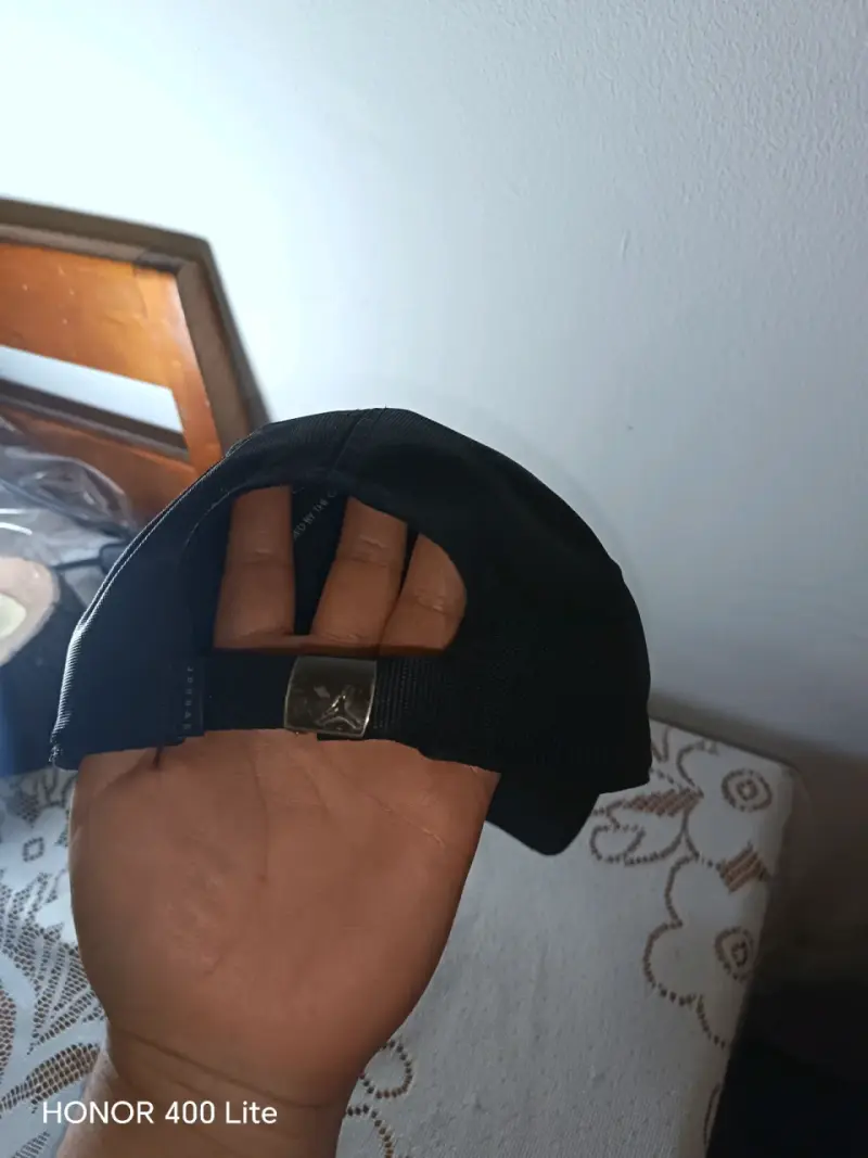 Gorra negra con logo Jordan - 4