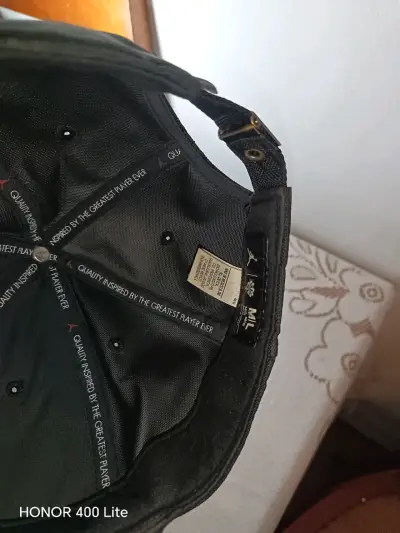 Gorra negra con logo Jordan - miniatura 5