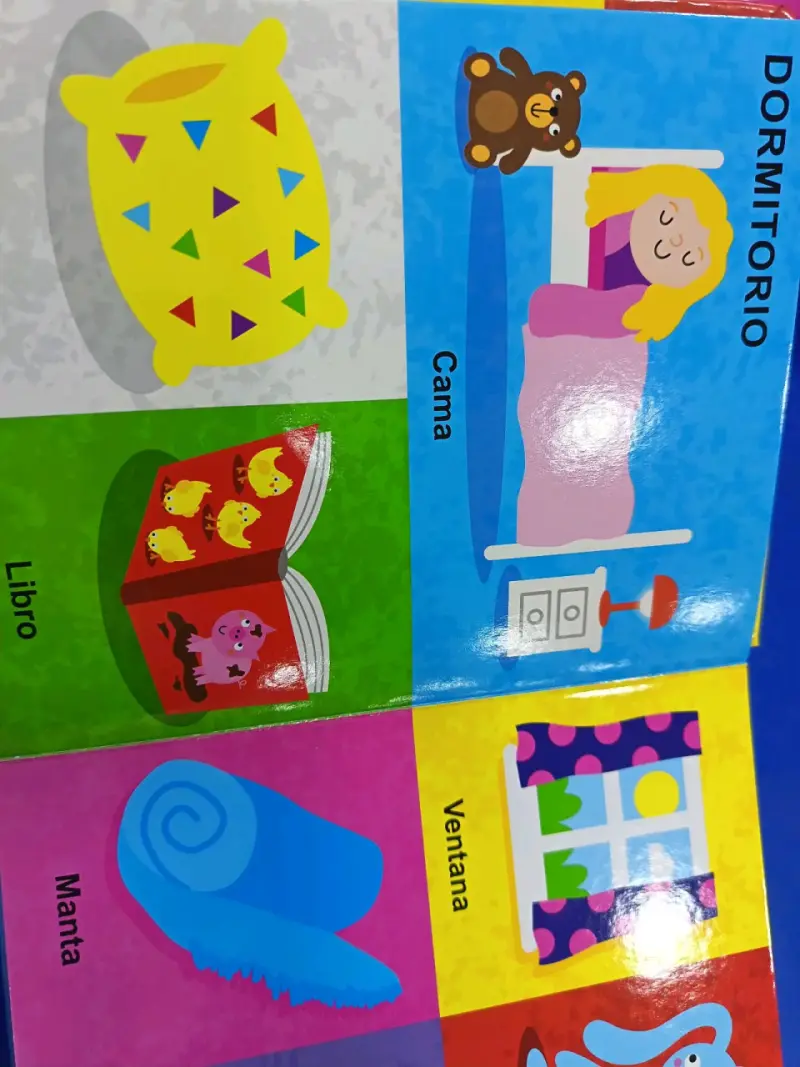 Libro infantil 'Mis primeros 100 objetos del hogar - 3