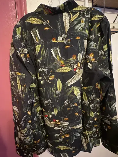 Camisa de hombre con estampado floral tropical - miniatura 3