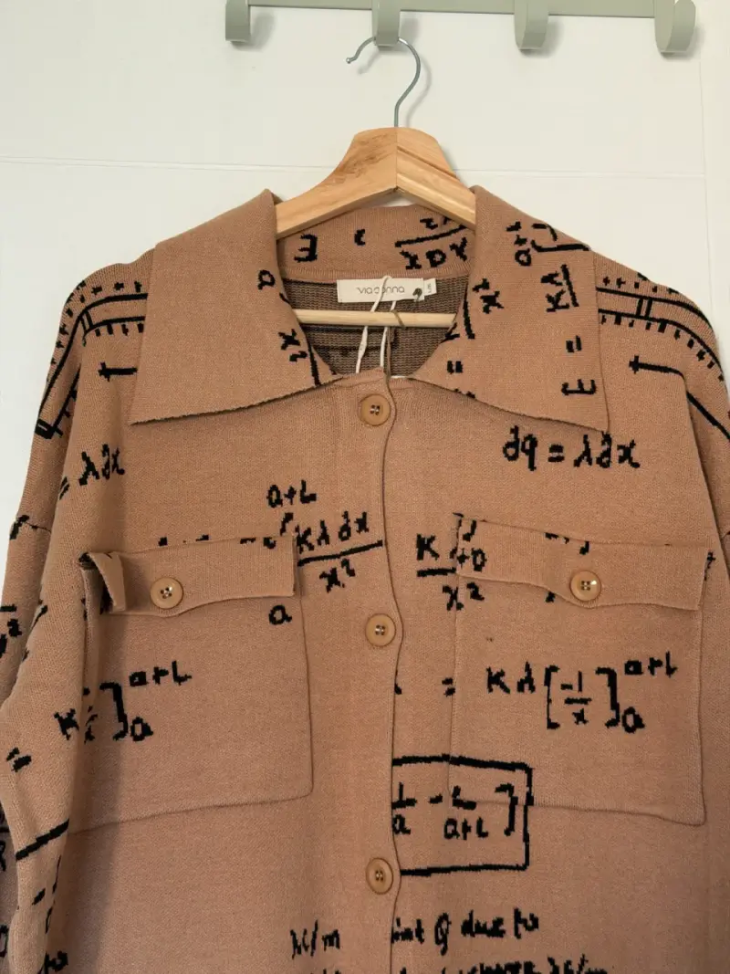 Chaqueta Oversize Beige con Estampado Matemático - 2