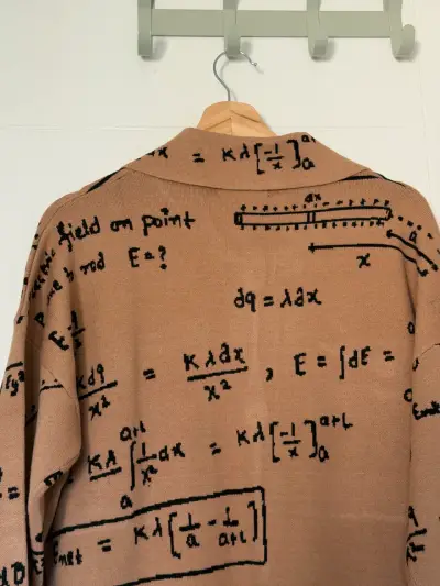 Chaqueta Oversize Beige con Estampado Matemático - miniatura 5