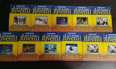 Colección de Diccionarios Larousse Juvenil - miniatura 1