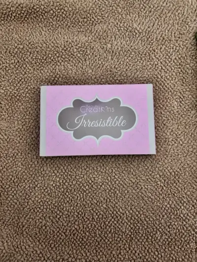 Paleta de Sombras Beauty Creations Irresistible - miniatura 1