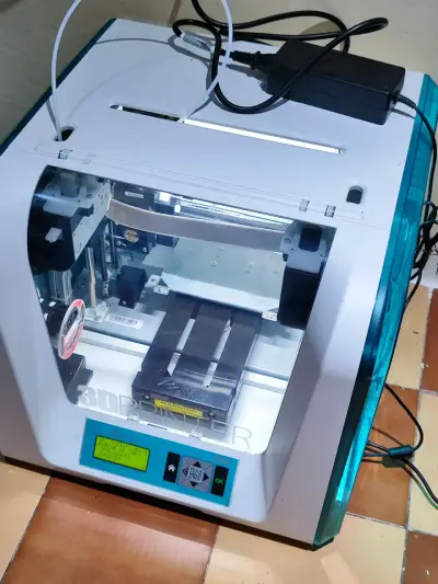 Impresora 3D XYZprinting Da Vinci Jr. 1.0 wireless - miniatura 3