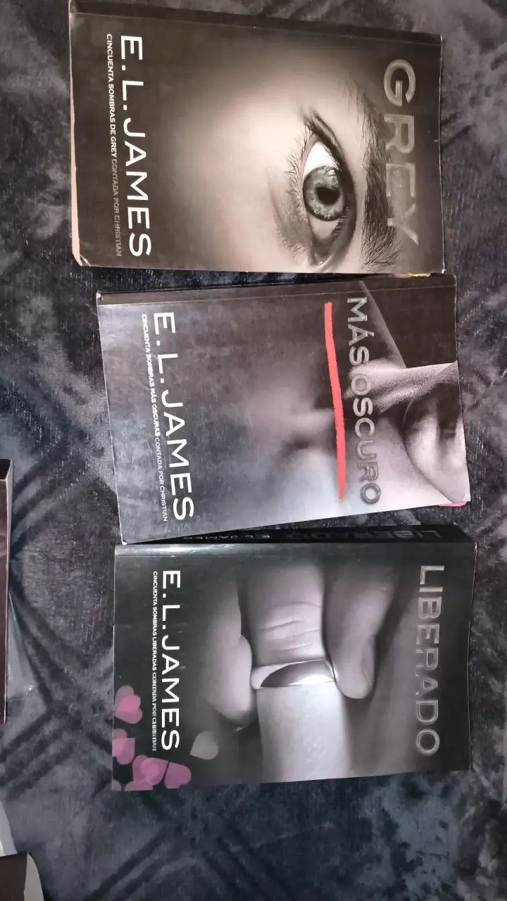 Colección de libros románticos y eróticos - 4