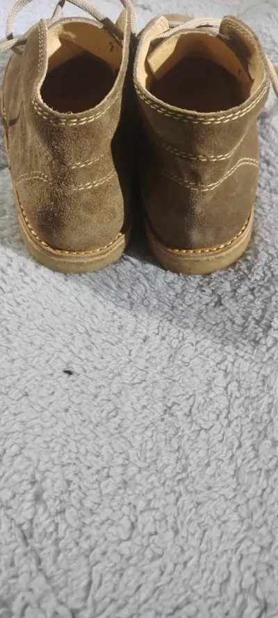 Botines de gamuza color beige para hombre - miniatura 4