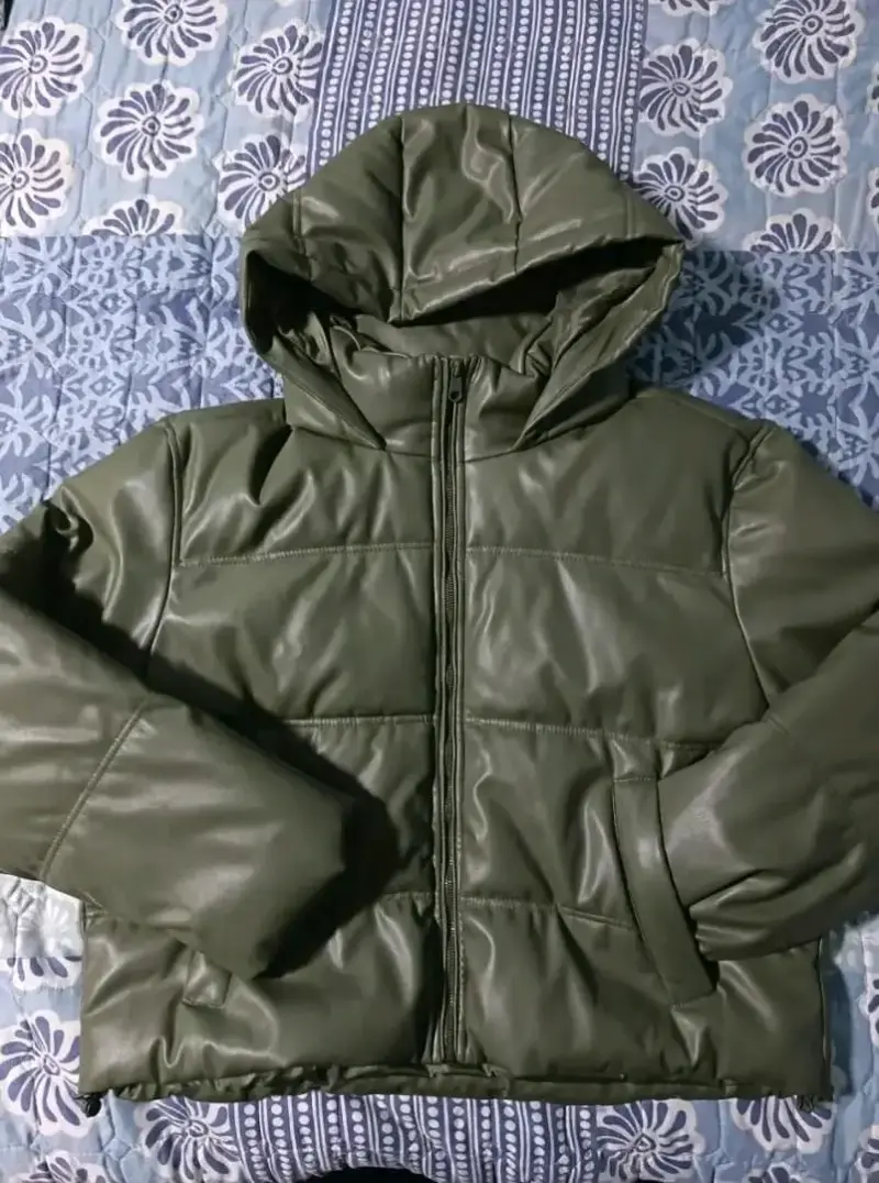 Chaqueta acolchada verde con capucha talla XL - 1
