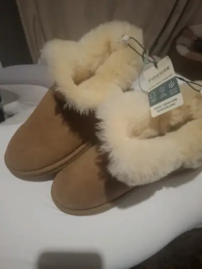 Pantuflas de piel de oveja Fireside para invierno - miniatura 4