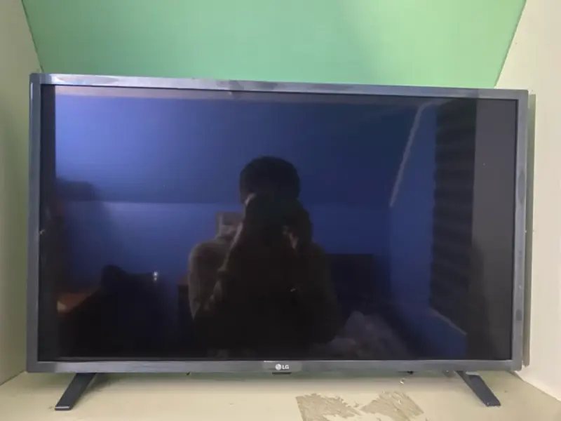Televisor LG 32 pulgadas en buen estado - 1